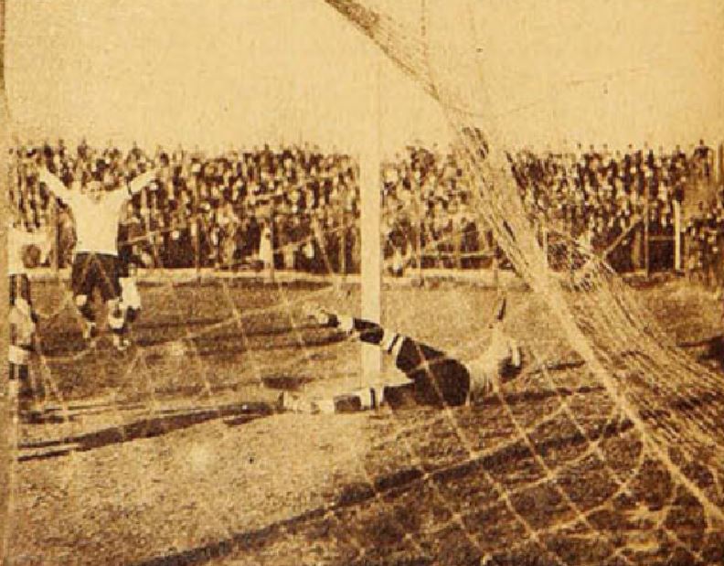 Colo-Colo frente a Unión en 1929