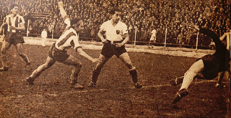Colo-Colo frente a Santiago National en 1946